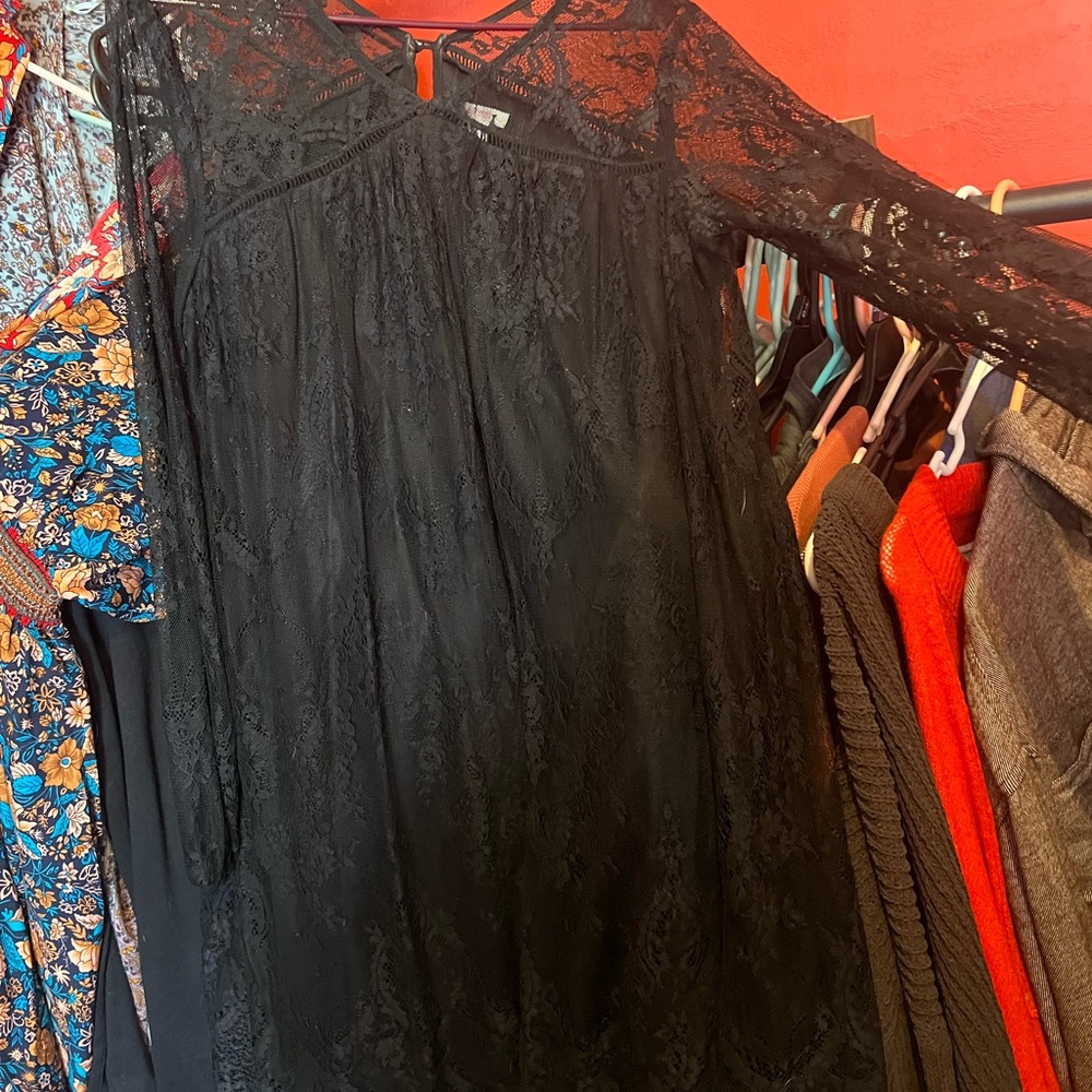 Elegant Black Lace Dress
